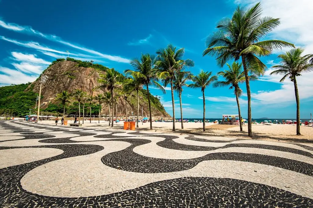 Calçadão de Copacabana Pedra Portuguesa